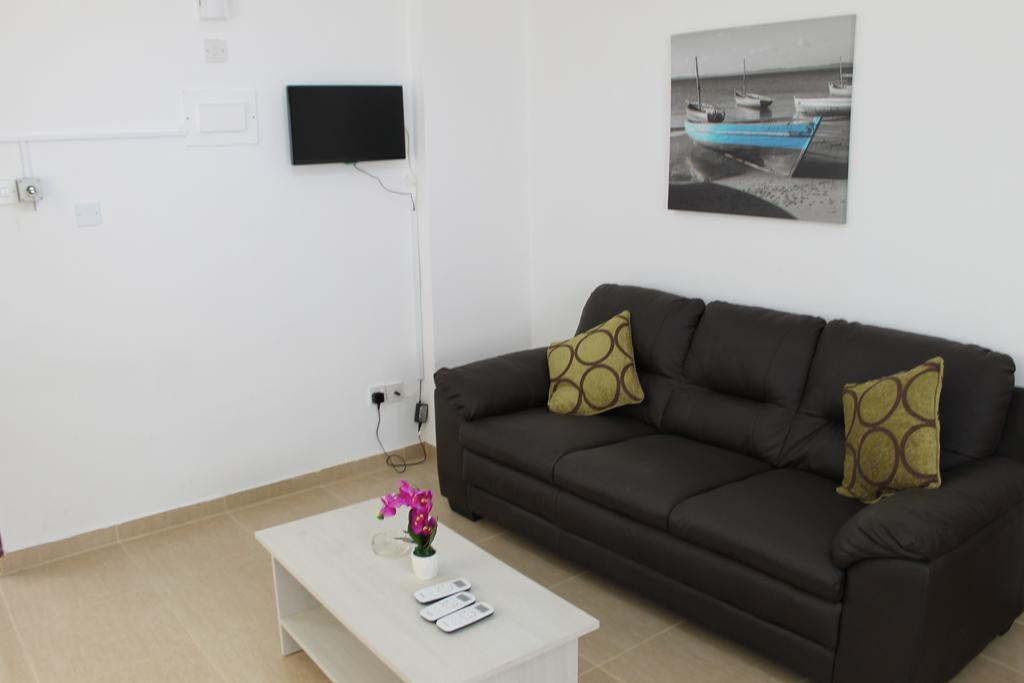 Tiffany City Apartments Lárnaca Quarto foto